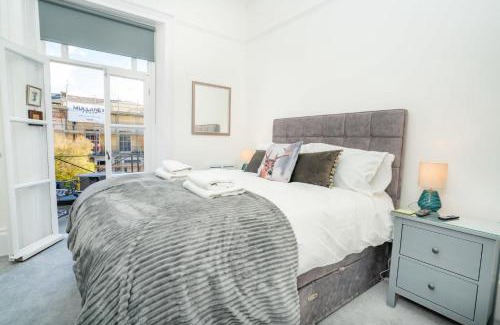 Cheltenham Apartment | Characterful 2 Bed Apartment in Central Cheltenham