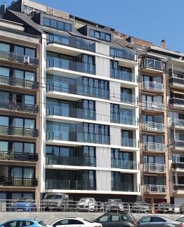 Blankenberge Apartment | Chardonnay at the beach