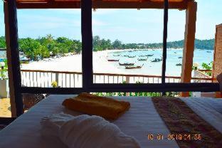 Satun Resort | Chareena Hill Beach Resort