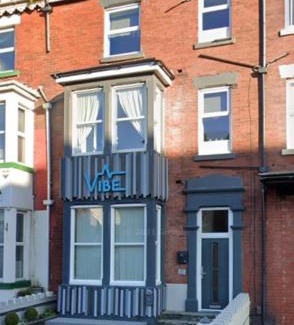 North Shore Apartment | Charles Alexander Short Stay - Vibe Apartments