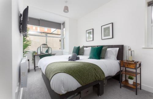 Blackpool Town Center Apartment | Charles Alexander Short Stay - Charnley House Apartments