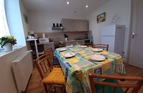 Le Mele-sur-Sarthe Apartment | CHARLES AU PREMIER