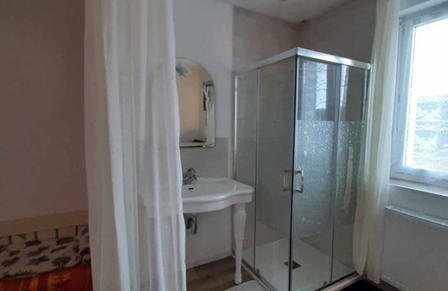 Le Mele-sur-Sarthe Apartment | CHARLES AU PREMIER