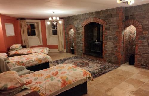 Tombrack House | Charlesfort House
