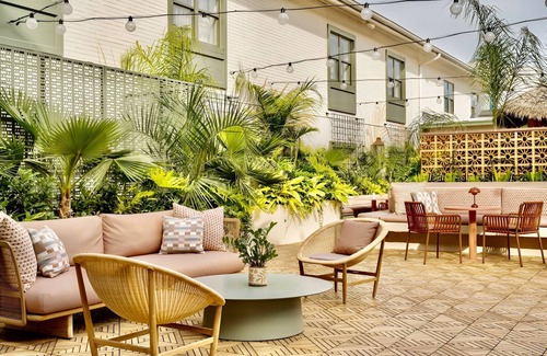Charleston Historic District Condo | Charleston Loft | Exclusive Party-Friendly Rental