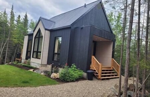 Saint Aime Des Lacs Ski Chalet | Charlevoix - Chalet La Cache