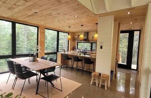 Saint Aime Des Lacs Ski Chalet | Charlevoix - Chalet Le Nid