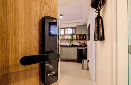 Jardim Botanico Apartment | Charlie Flora Jardim Botânico