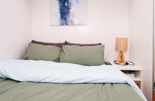 Pasay Apartment | Charlie's Staycation at Coast Residences