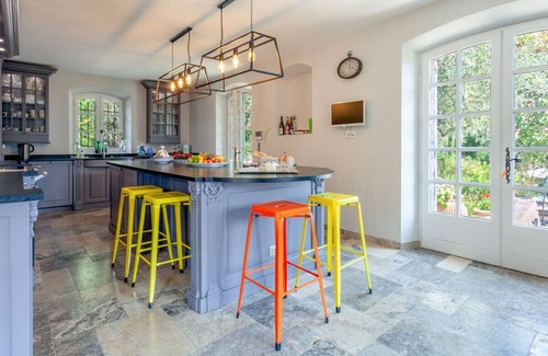 Le Bar-sur-Loup Villa | Charm, luxury, stunning views, spacious villa with heated pool, aircon and games