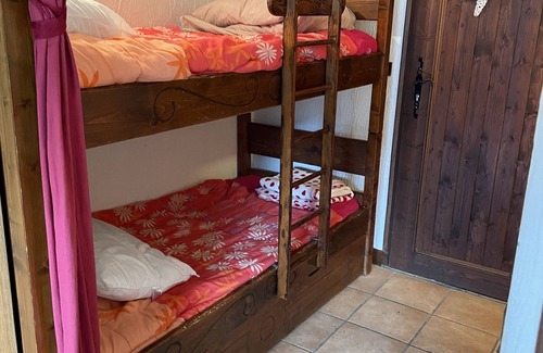 Saint-Gervais-les-Bains Apartment | Charmant Studio Skis aux Pieds. Idéal Pour Séjours en Famille. Animaux Acceptés