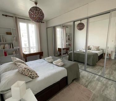 Le Kremlin-Bicetre Apartment | Charmant 2 pièces, Paris Porte d'Italie Métro Lignes 7 et 14, Tramway Ligne T3a