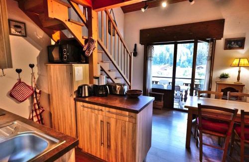 Le Grand-Bornand Apartment | Charmant 2 pièces + mezzanine, 42m², 4 pers, balcon sud, proche commerces et ski bus au Grand-Bornand - FR-1-458-155