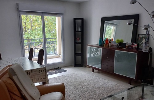 Elancourt Apartment | Charmant 2P Proche de Paris
