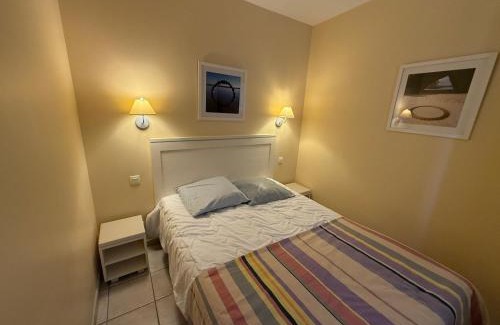 Chateau-d'Olonne Apartment | Charmant appartement T2 en rez de jardin terrasse face mer 4 personnes