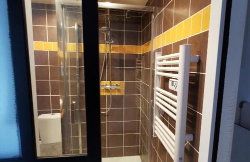 Meschers-sur-Gironde Apartment | Charmant appartement dans centre Meschers/Gironde
