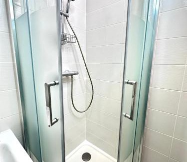Asnieres-sur-Seine Apartment | Charmant appartement proche Paris Champs Élysées - Wifi
