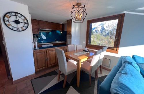 La Clusaz Apartment | Charmant appart 2 ch avec balcon et wifi à La Clusaz - FR-1-437-108