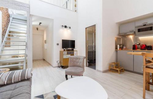 Carmes Apartment | ❤️ Charmant appart ancien rénové place des Carmes