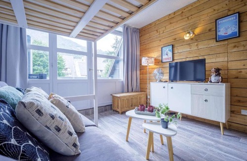 Saint-Lary-Soulan Apartment | Charmant appart rénové 4 pers, sauna, piscine, proche thermes et télécabine - Saint-Lary Village - FR-1-296-435
