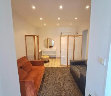Cros-de-Cagnes Apartment | Charmant appartement cosy plage, gare, centre-ville