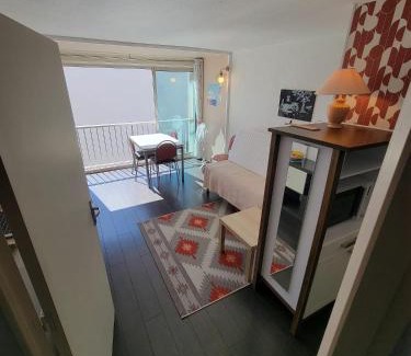 Le Grau-Du-Roi Apartment | Charmant appartement type T2 proche de la mer