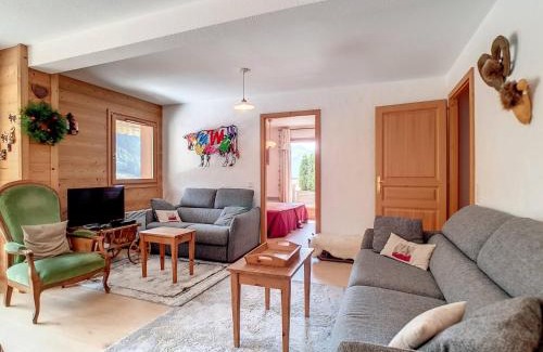 La Clusaz Apartment | Charmant appartement à La Clusaz avec terrasse, parking et wifi - FR-1-818-58