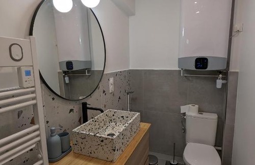 Notre-Dame Apartment | Charmant appartement, à proximité du Château