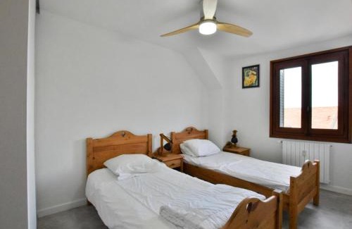 Neuvecelle Apartment | Charmant appartement 4 pers avec balcon et vue lac, proche plage à Neuvecelle - FR-1-498-18
