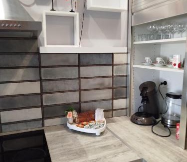 Tarascon Apartment | Charmant appartement avec Terrasse
