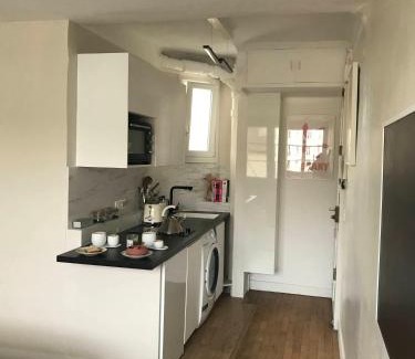 Epinettes Apartment | Charmant appartement Batignolles