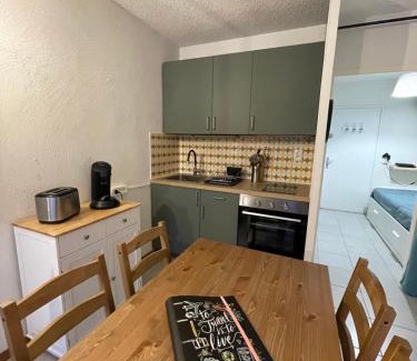 Ancelle Apartment | Charmant appartement cosy, terrasse proche des pistes et du centre du village - WIFI gratuit