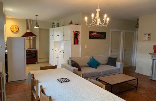 La Bourboule Apartment | Charmant appartement jardin/parking privé 4 personnes