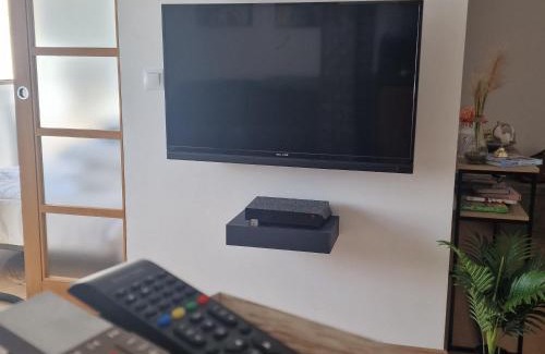 Les Mureaux Apartment | Charmant appartement plein centre 250m de la gare 30mn de Paris