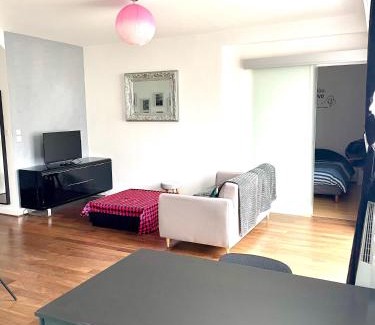 Saint-Avertin Apartment | Charmant appartement en bord de Cher