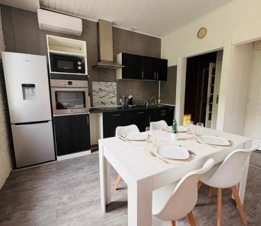 Soual Apartment | Charmant appartement rénové l Climatisé l Soual