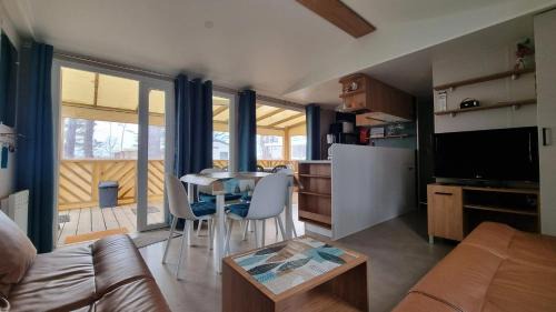 Piriac-sur-Mer House | Charmant bungalow à Piriac-sur-Mer avec piscine partagée