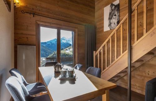 Meribel-Mottaret Apartment | Charmant duplex 8 pers. skis aux pieds à Méribel Mottaret, balcon, cuisine équipée, animaux admis - FR-1-355-141