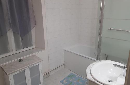 Lorcy Apartment | Charmant Duplex avec Jardin Privatif et Parking, à Proximité de Montargis et Pithiviers - FR-1-590-194