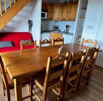 Besse-et-Saint-Anastaise Apartment | Charmant Duplex pour 8 personnes avec piscine