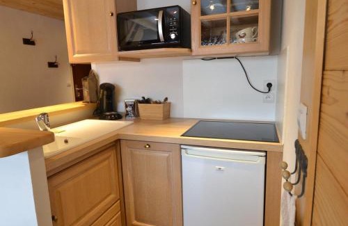 Notre-Dame-de-Bellecombe Apartment | Charmant duplex rénové, vue sur Mont Charvin, 4 pers. - FR-1-505-25