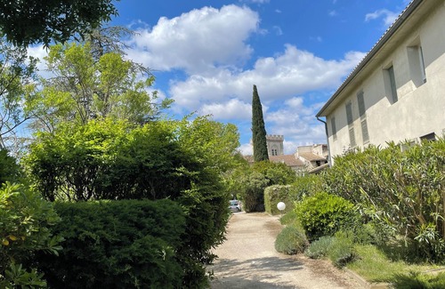Villeneuve-les-Avignon Apartment | Charmant Studio Lumineux Avec vue Panoramique Proche du Centre Ville Historique