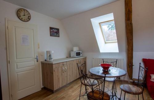 Carlux Apartment | Charmant gîte avec jardin, clim, wifi, proche Sarlat et rivière Dordogne, animaux bienvenus - FR-1-616-310