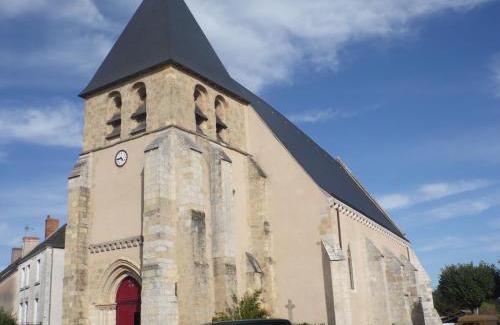 Prissac House | Charmant Gîte en Brenne avec Jardin, Piscine Partagée et Proximité Sentiers de Randonnée - FR-1-591-99