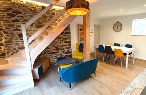 Caumont l'Evente House | Charmant Gite à la Campagne Dans le Bocage Normand Jusqu'à 8 Personnes