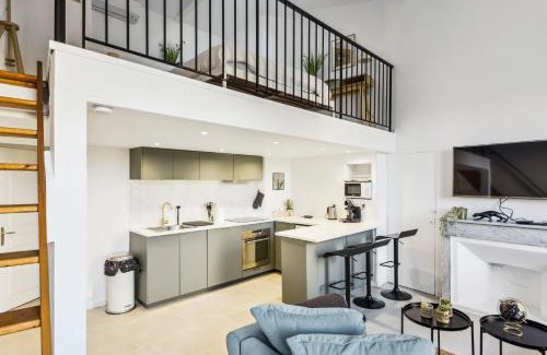 Notre-Dame du Mont Apartment | Charmant logement au coeur du cours julien