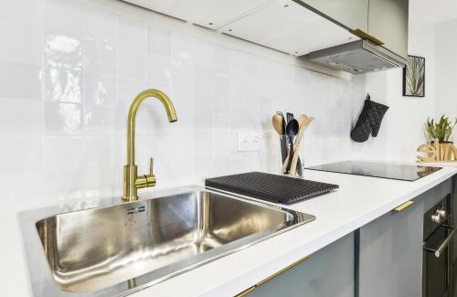 Notre-Dame du Mont Apartment | Charmant logement au coeur du cours julien