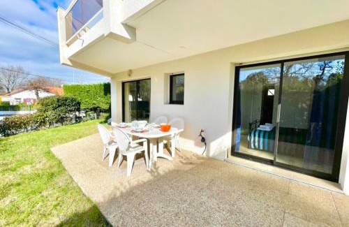 Pontaillac Apartment | Charmant Rez de Jardin - 900m plage de Pontaillac