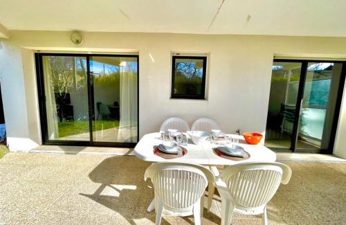 Pontaillac Apartment | Charmant Rez de Jardin - 900m plage de Pontaillac