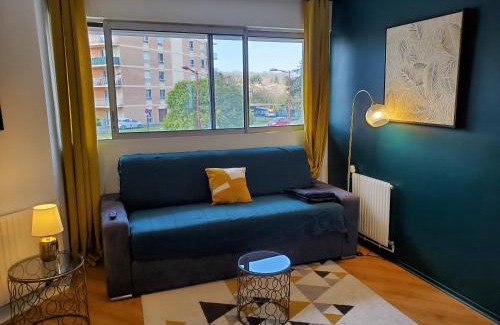 Ramonville-Saint-Agne Apartment | CHARMANT STUDIO☆NETFLIX☆CANAL+☆CANAL SAT☆PARKING☆